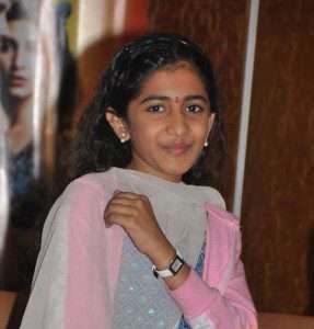 Shruti Haasan childhood pictures