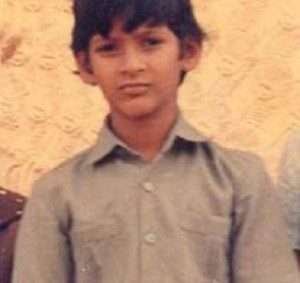Mahesh Babu childhood pictures 7