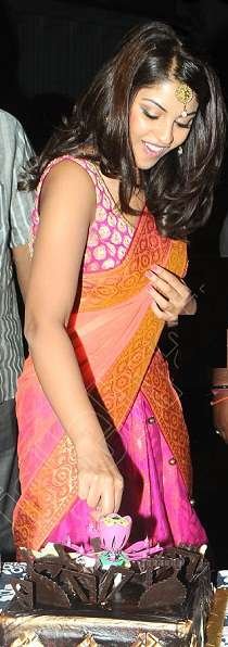 Richa Gangopadhyay | Celebrity family wiki Richa Gangopadhyay