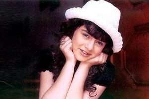 Hansika Motwani Childhood pictures 4 | Celebrity family wiki Hansika Motwani Childhood pictures 4