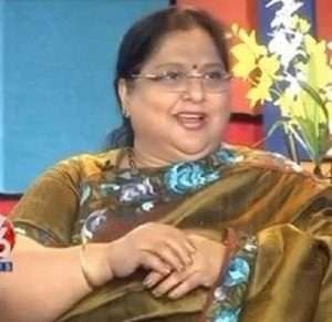 Tarun Kumar parents mother Roja Ramani