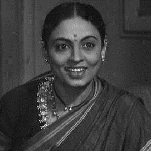 Shilpa Shirodkar Grandmother Meenakshi Shirodkar | Celebrity family wiki Shilpa Shirodkar Grandmother Meenakshi Shirodkar