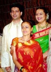 Shilpa Shirodkar Rare family photos 3 | Celebrity family wiki Shilpa Shirodkar Rare family photos 3
