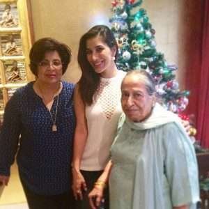 Sophie Choudry Rare family photos 1 | Celebrity family wiki Sophie Choudry Rare family photos 1